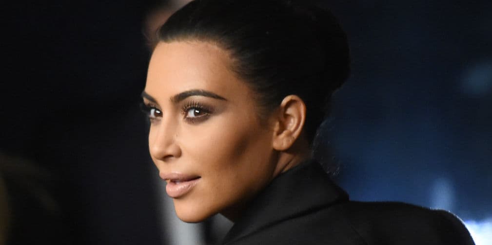 2. Kim Kardashian: Estoy en un restaurante y ponen su teléfono en mi cara y me sacan una foto sin decir ni hola.