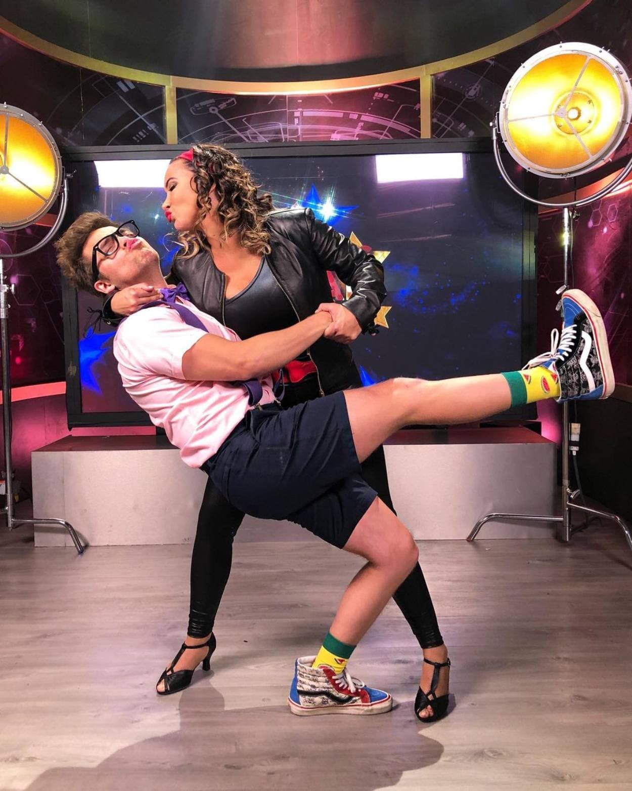 “Con todo y moto”: Mariazel y Yurem se lucen bailando rock ‘n’ roll