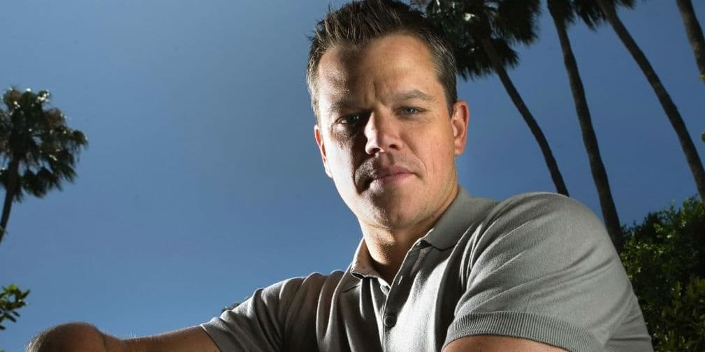3. Matt Damon: Tenía una reunión en el World Trade Center. De camino olvidó apagar la TV y se le hizo tarde.