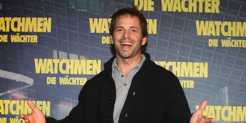 Zack Snyder es un director conocido por el remake de la película El amanecer de los muertos, Watchmen (adaptación del cómic), y más recientemente por El Hombre de Acero.