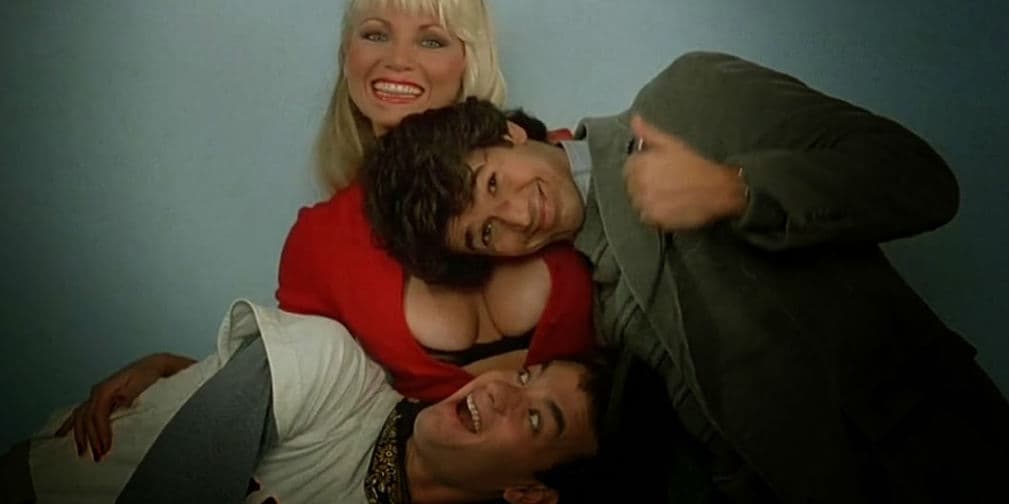 Bachelor Party (1984). Tom Hanks como nunca lo habías visto, ¡protagonizando la fiesta de soltero más loca del celuloide! Tan seriecito que se veía...