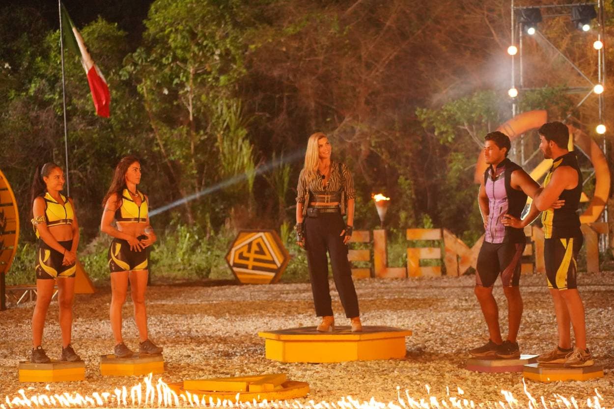 Ana y Daniel dedicaron emotivos discursos a sus compañeros de Reto 4 Elementos 2022.