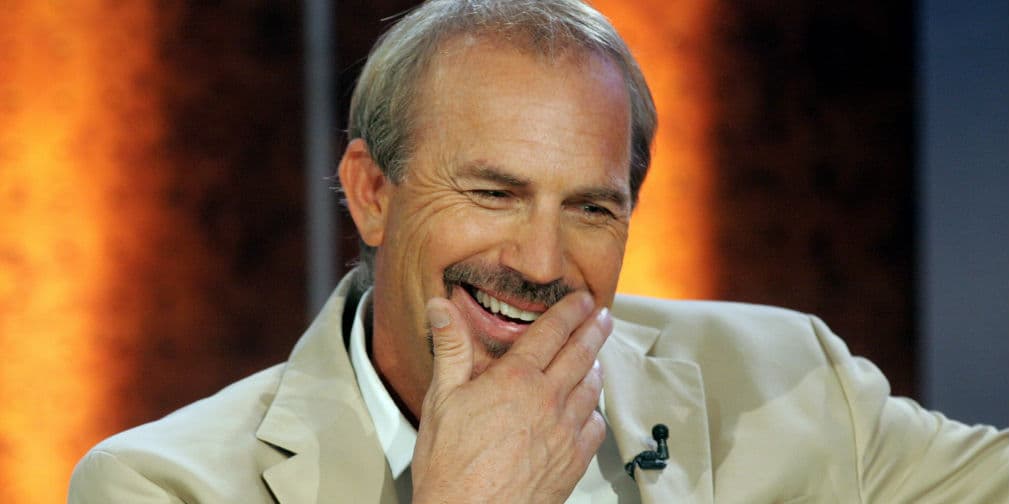 10. Kevin Costner: Estudió en la Universidad Estatal de California, una especialidad en Negocios.