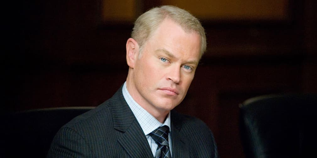 12. Neal McDonough: Interpretará al oficial Sweeney en The Might Be Kennedys, una comedia de enredos.