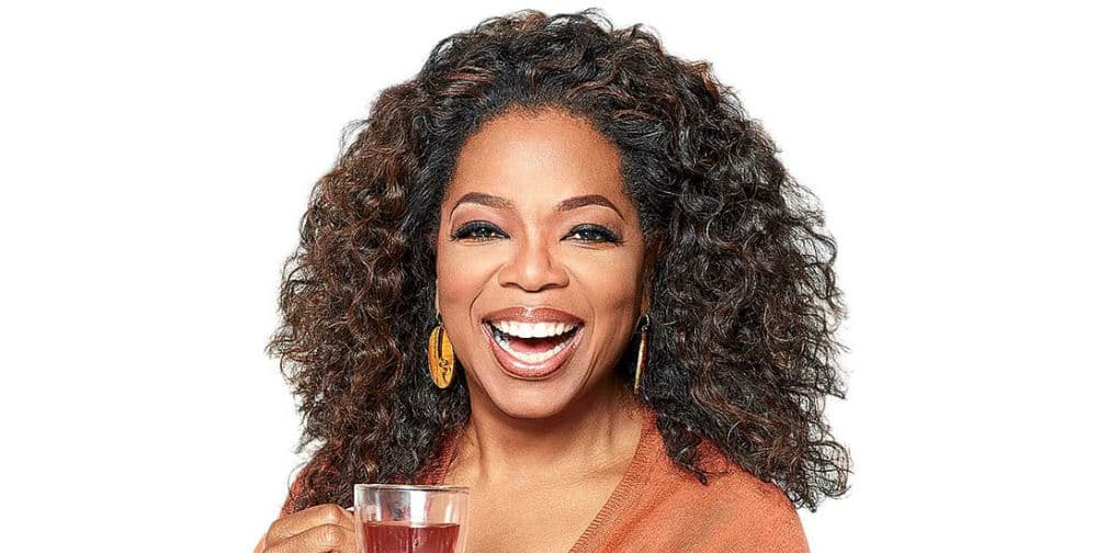 1. Oprah Winfrey: La presentadora ha donado 50,200,000 dólares para la educación, salud y defensa de los niños.