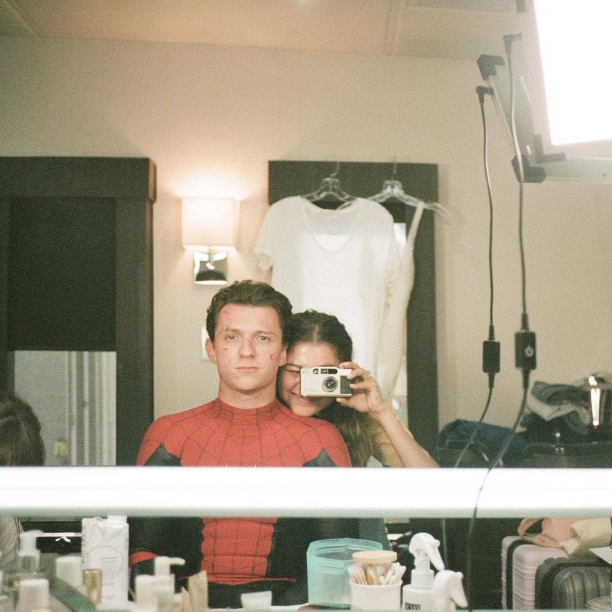 Tom Holland felicita a Zendaya por su cumpleaños
