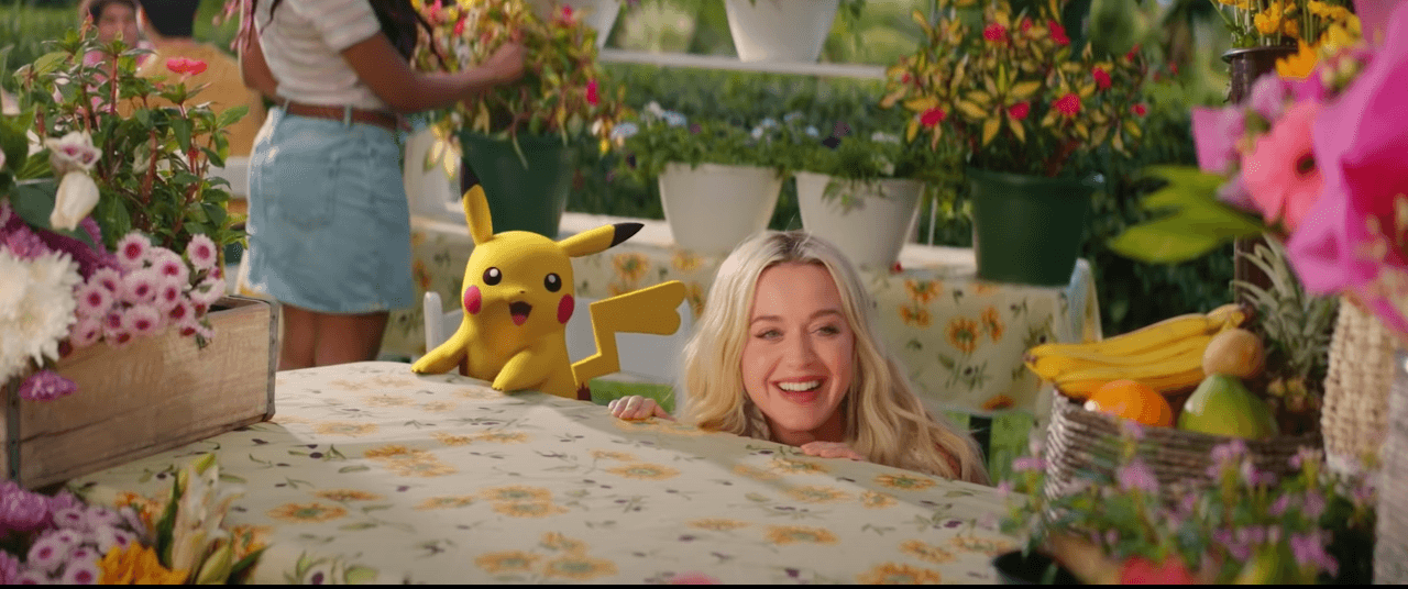 ¡El mejor crossover! Katy Perry y Pikachu se unen para esparcir buena vibra