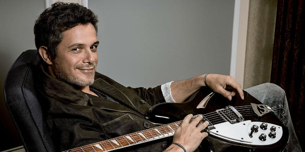9. Alejandro Sanz: Reconoció que, pese a llevar más de 25 años en la música, aún no supera su miedo escénico.