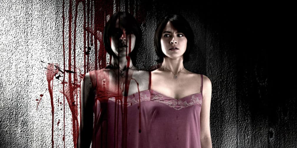 Shutter (2004): Esta película tailandesa demostró que las fotografías revelan imágenes aterradoras.