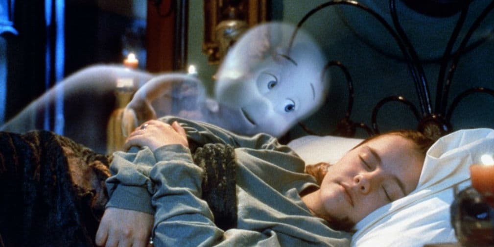 2. Gasparín: El fantasma amigable, y animado por computadora, se enamora en esta película de (1995) Christina Ricci.
