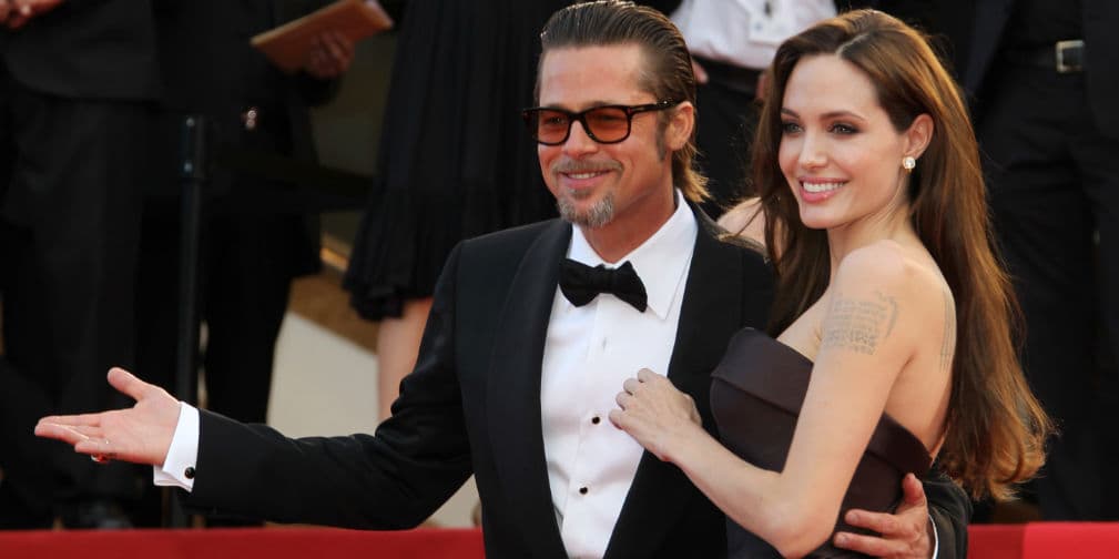 6. Brad Pitt y Angelina: Donaron 8,400,000 dólares para la reconstrucción de Nueva Orleáns, ayuda a refugiados y el entendimiento entre culturas.