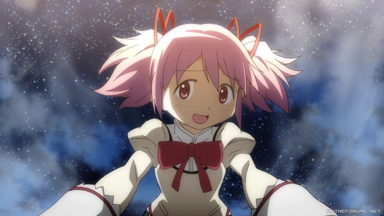 Homura, otra chica mágica, intentó evitar que ella se volviera una. Pero sus intentos fracasaron.