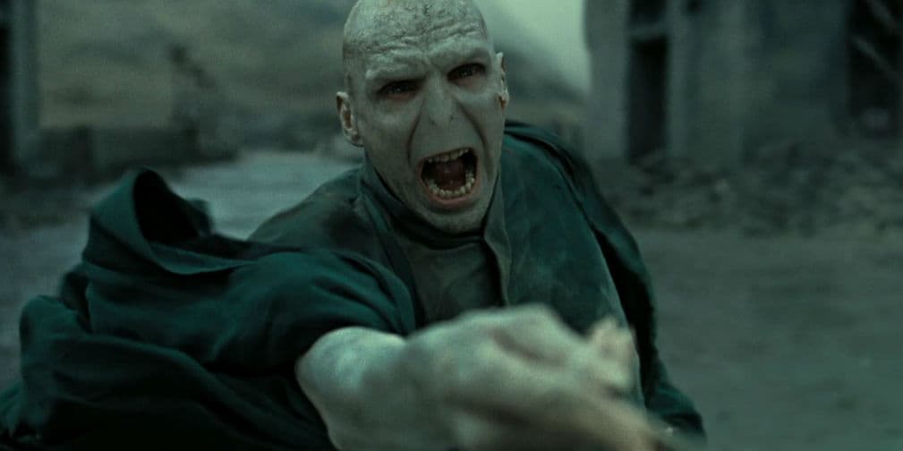 3. Lord Voldemort: El mago tenebroso más poderoso de todos los tiempos y rival de Harry Potter.
