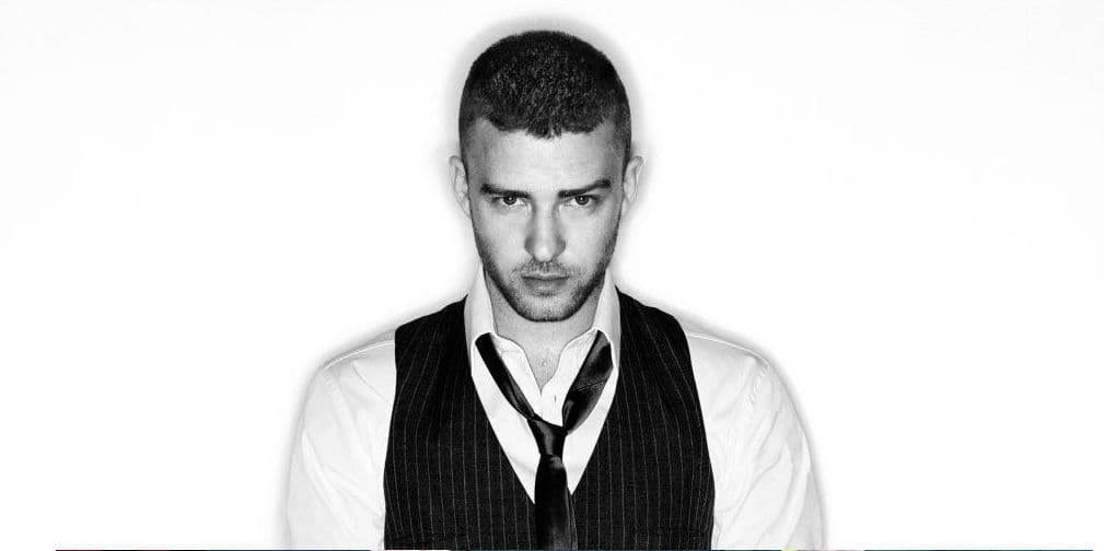 4.Justin Timberlake: El 13 de junio de 2001, se dijo que el cantante había fallecido durante un choque en la ciudad de Los Ángeles.