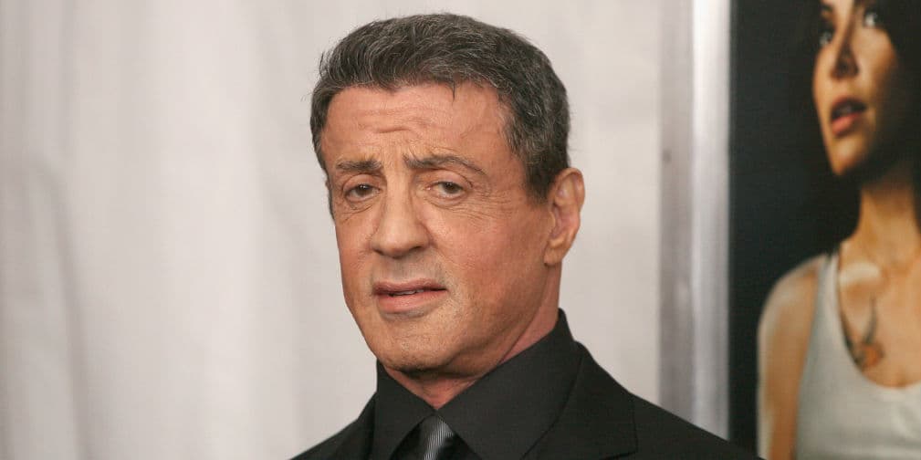 5. Sylvester Stallone: Antes de obtener el rol de Rocky, el rudo actor vivió en la estación de buses de Nueva York.