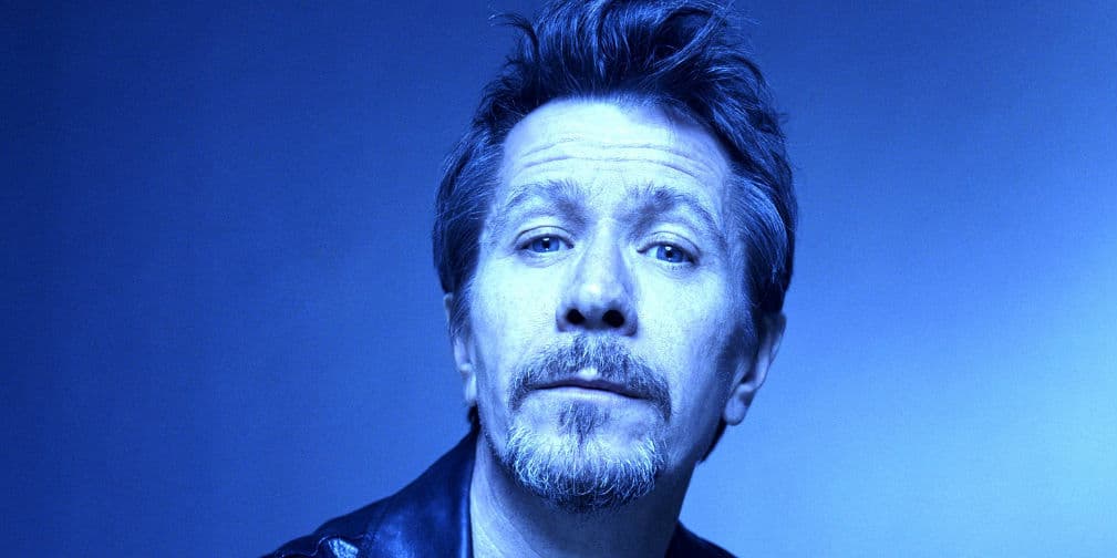6. Gary Oldman (12 Muertes): Este imponente actor ha perecido en Dracula, Hannibal y Harry Potter and the Order of the Phoenix.