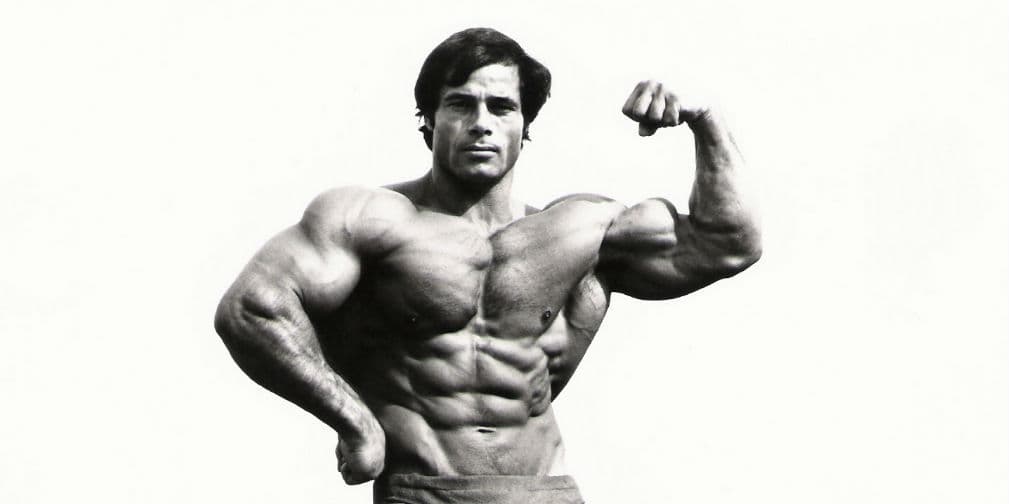 6. Franco Columbu: En 1968 se presentó al Mr. Universo, donde recibió el trofeo al más musculado.