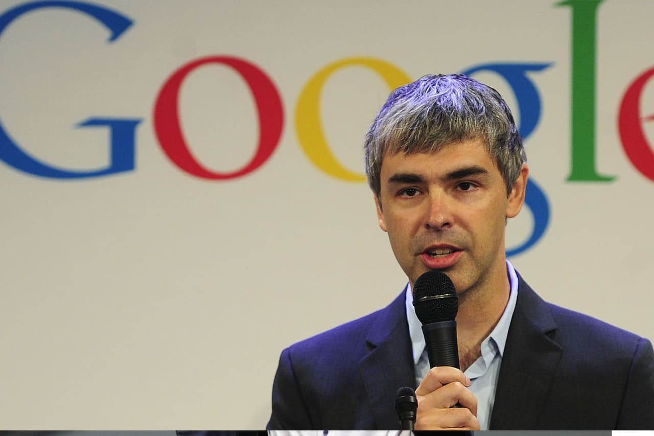 Larry Page no tiene que buscar monedas en sus 23,000 millones de dólares.