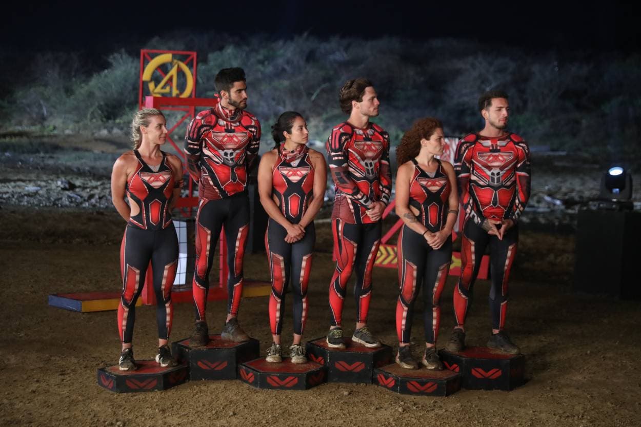 Aurélie, Miguel E., Raquel, Graco, Delia y Rodel conforman el equipo Tierra en Reto 4 Elementos 2023.