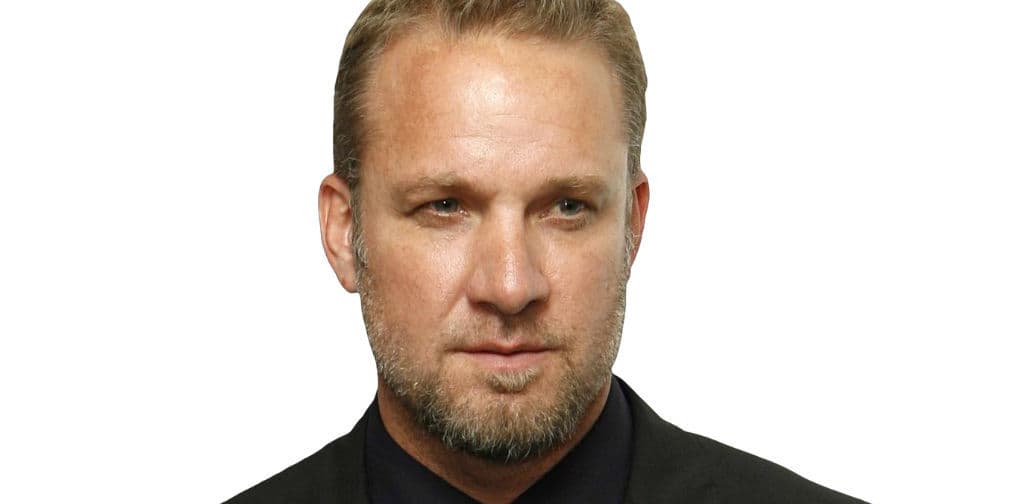 19. Jesse James: Nadie le perdona haber engañado a Sandra Bullock con la artista del tatuaje Kat Von D.