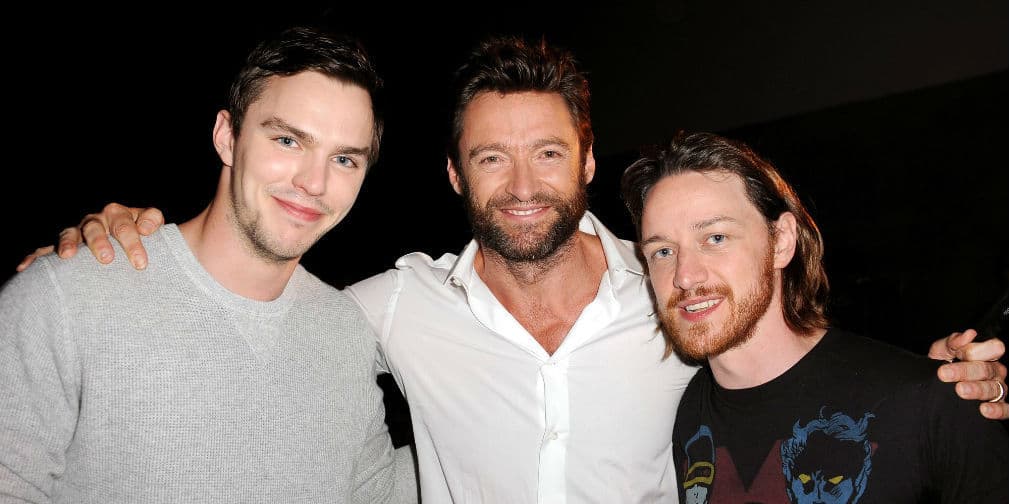 En XMen: First Class se volvió muy amigo de Hugh Jackman y otros integrantes del elenco.