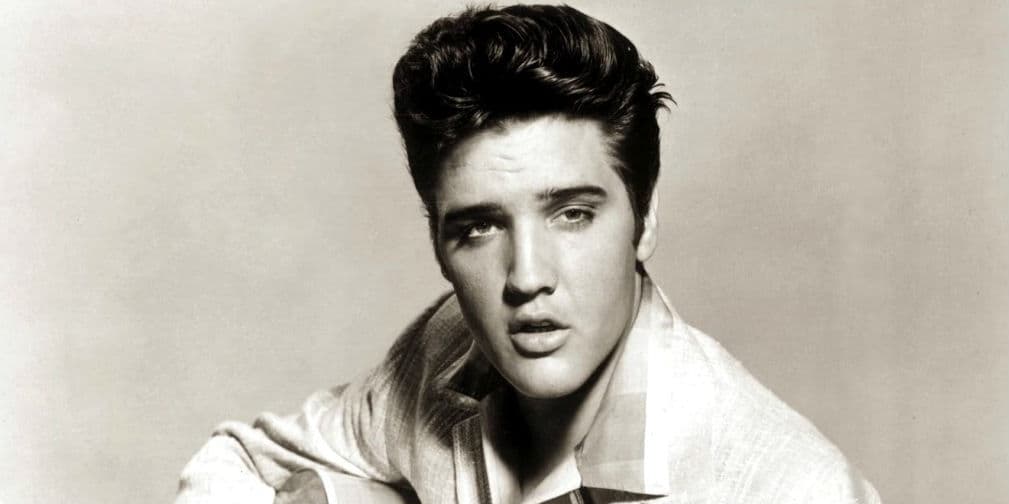 10. Elvis Presley: Al cantante le dijeron: con usted no va a pasar nada hijo. Mejor vuelve a conducir un camión.