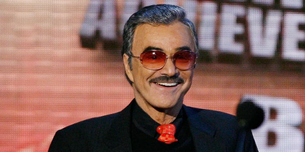 8. Burt Reynolds: Vivió una pesadilla en lo que a finanzas se refiere. El actor acumuló una deuda de 10 millones.
