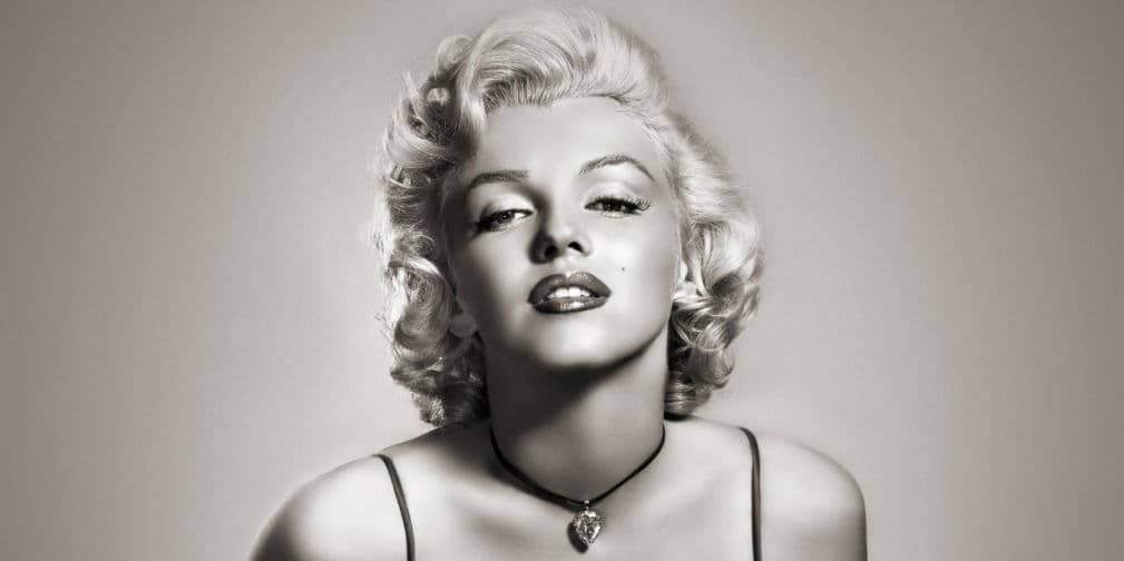 6. Marilyn Monroe: La actriz y cantante generó 17 millones de dólares, gracias a su imagen en productos.