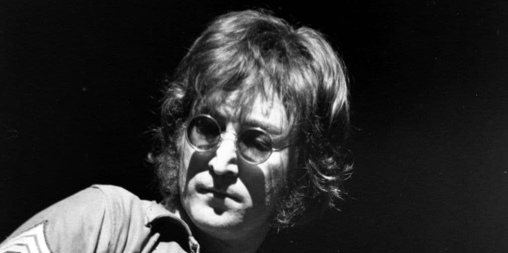 7. John Lennon: Entre las celebridades más rentables después de morir está el ex Beatle, con 12 millones.