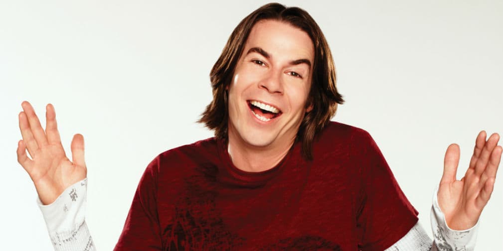 Gerald William Trainor nació el 21 de enero de 1977; conocido como Jerry Trainor, es actor de televisión y cine.