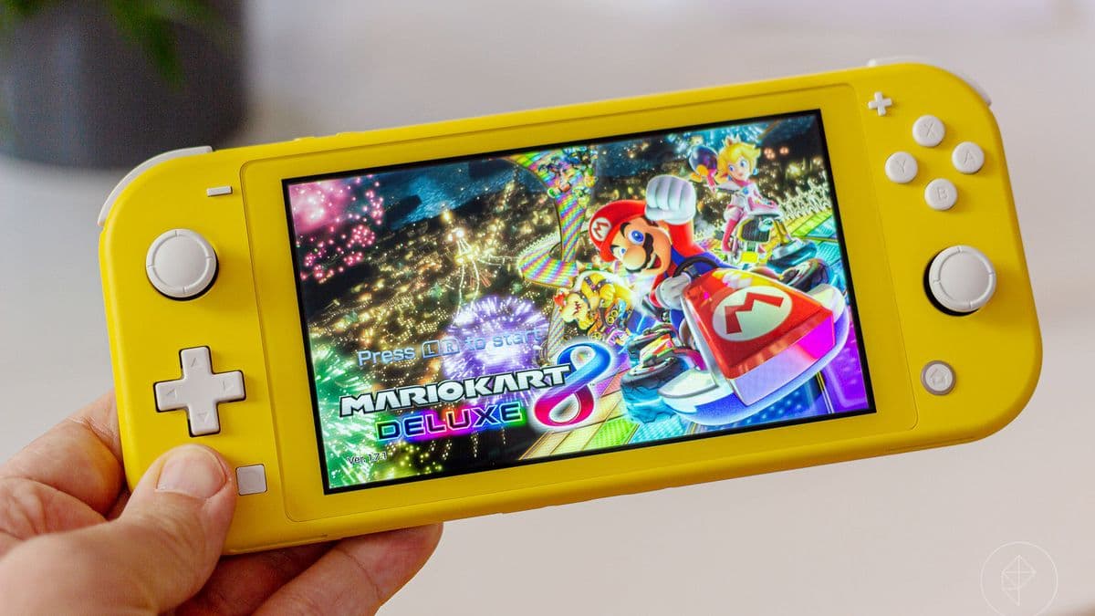 Si es tu consola secundaria y tu tirada es jugar únicamente los exclusivos porque los multiconsola los juegas en PS4, Xbox One o PC, es una opción ideal.