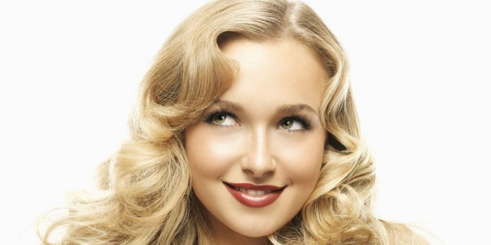 Panettiere interpretó a Claire Bennet en la serie Héroes de la NBC, una porrista que podía regenerarse.