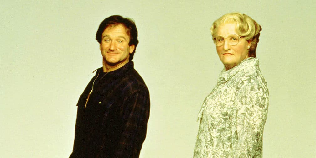 Robin Williams como la Sra. Doubtfire se convirtió en la nana más adorable del cine en 1993.