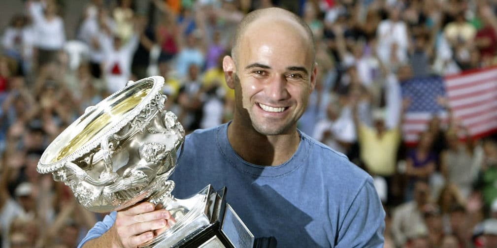 14. André Agassi: El tenista donó 1,300,000 a distintas acciones que emprende a través de su fundación.