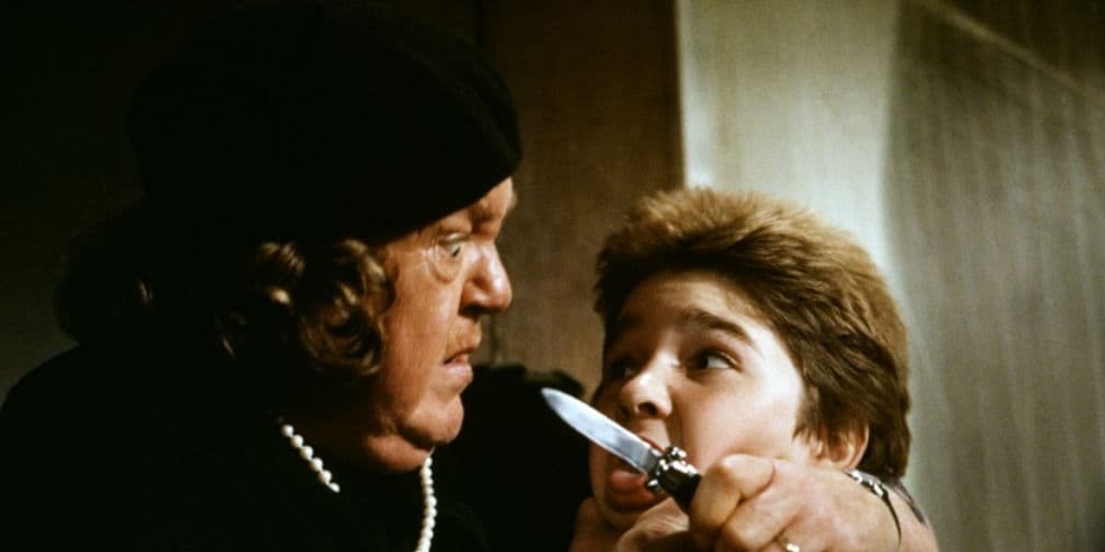 9. Mama Fratelli: Anne Ramsey es la mamá mafiosa en el clásico de aventuras The Goonies (1985).