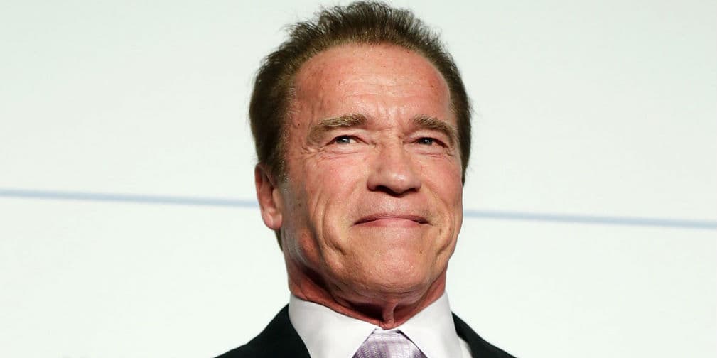 5. Arnold Schwarzenegger: Conocido como Terminator, hizo una sesión fotográfica totalmente desnudo para una revista.