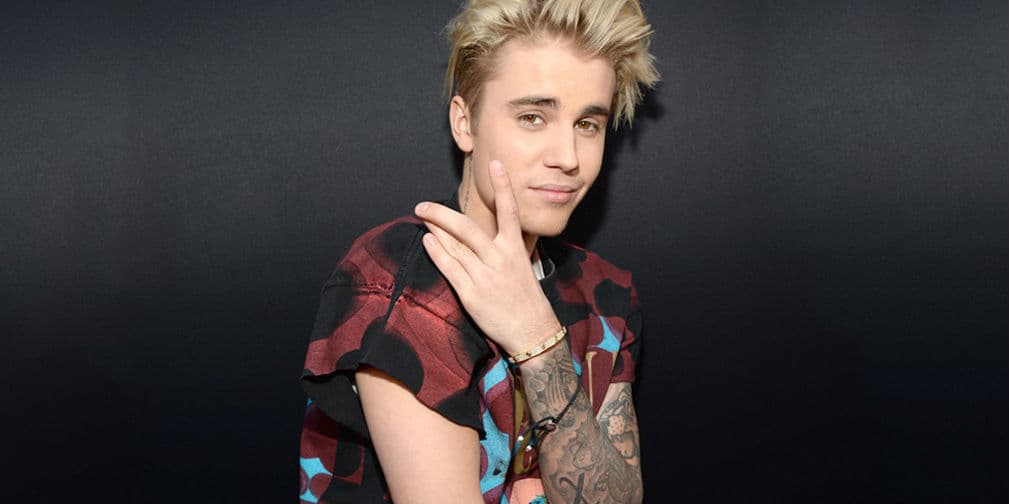 3. Justin Bieber: Ni se les ocurra molestarme cuando estoy comiendo en un restaurante, amenaza el joven.