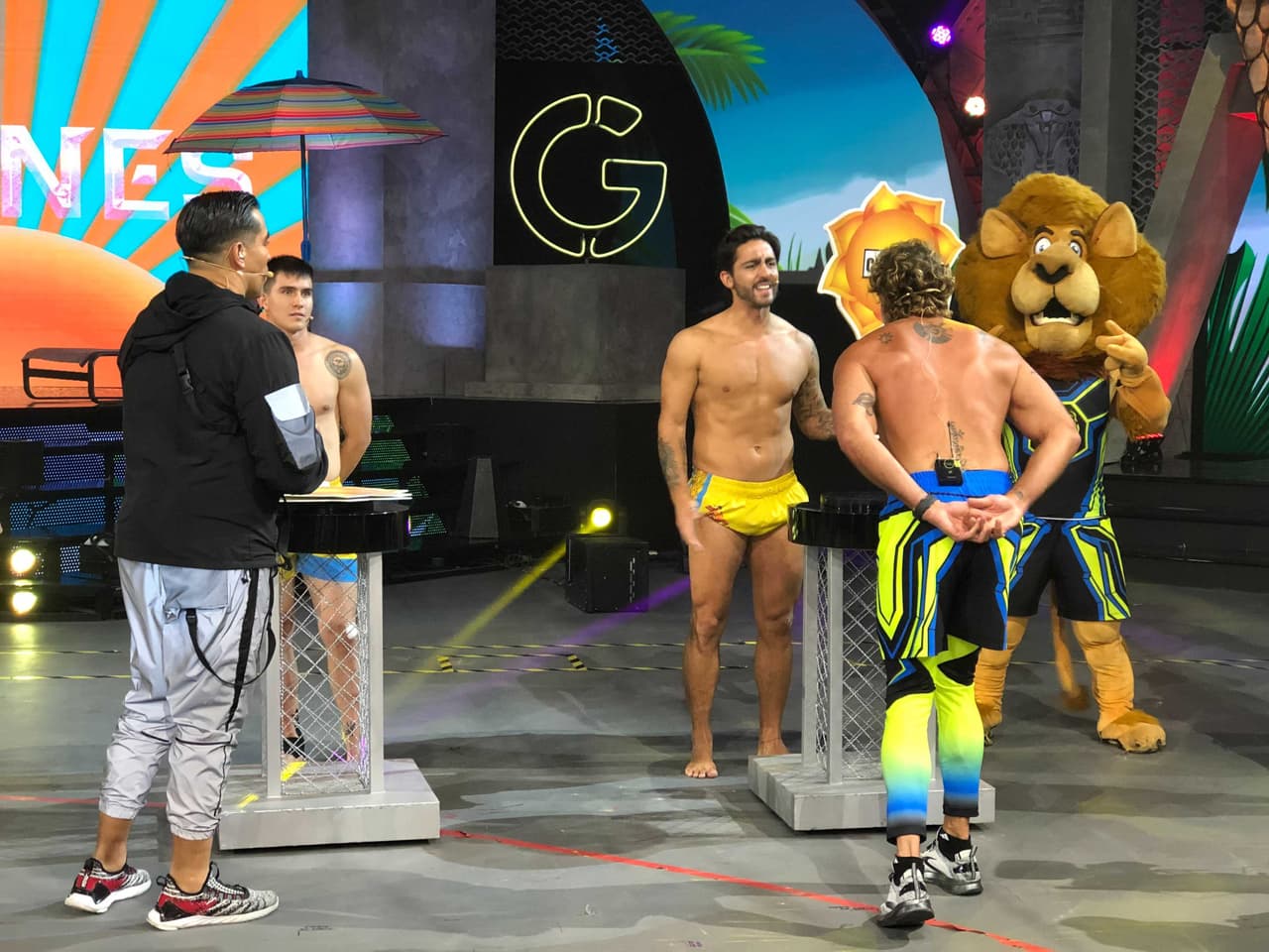 El primer juego en el que participaron fue 'De Sol a Sol'. Gabriel hizo su mejor esfuerzo, pero en la primera ronda Irina y las Cobras hicieron menos tiempo.