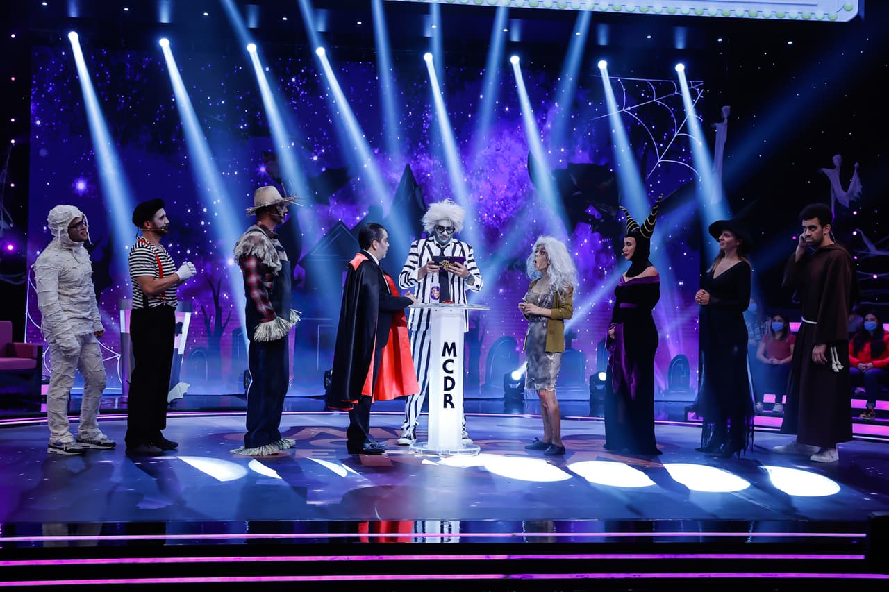 Si el 'Dame 3' es divertido, con todos disfrazados lo fue más.