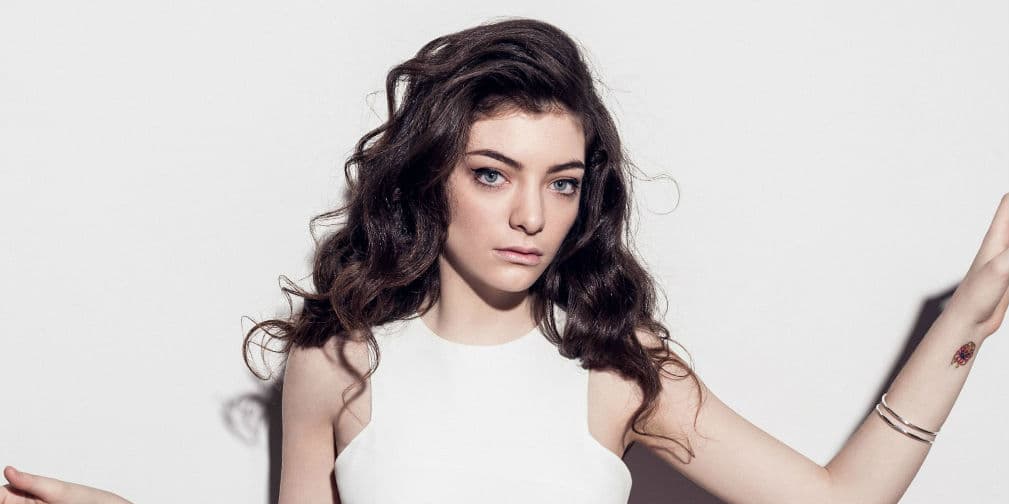 13. Lorde (19 años): La ganadora del Grammy tiene en el banco más de 2 millones de dólares.