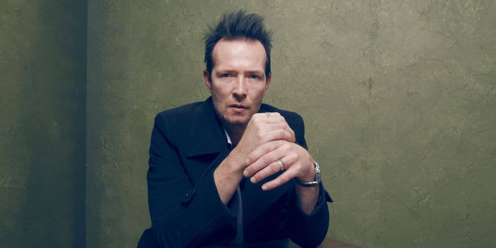 7. Scott Weiland: Ex vocalista de Stone Temple Pilots y Velvet Revolver fue encontrado muerto a los 48 años.