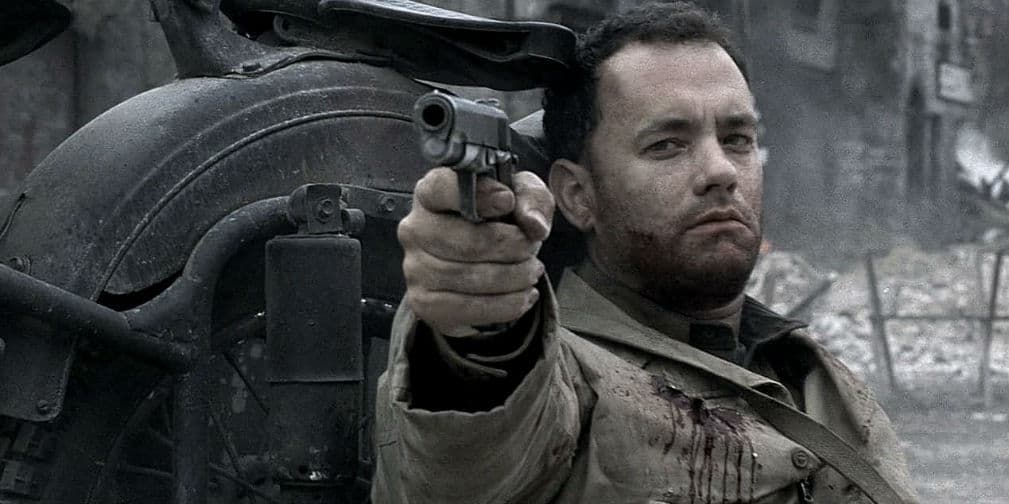 4. Cap. John Miller: En Salvando al Soldado Ryan (1998) interpretó a un capitán del ejército de los Estados Unidos.