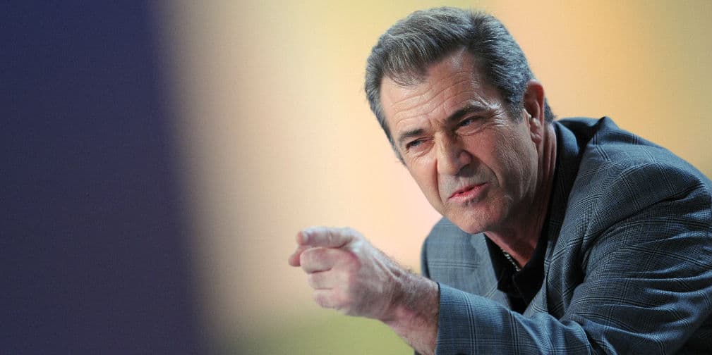 Mel Gibson: Fue detenido por la policía por conducir con exceso de velocidad en julio de 2006.