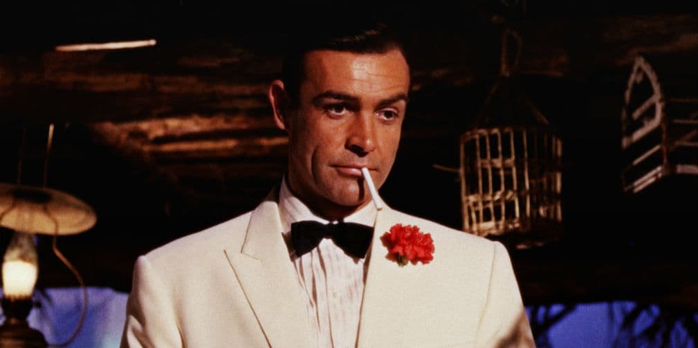1. Goldfinger: La película más mítica de la saga de James Bond, ayudó a crear el prototipo del héroe moderno.