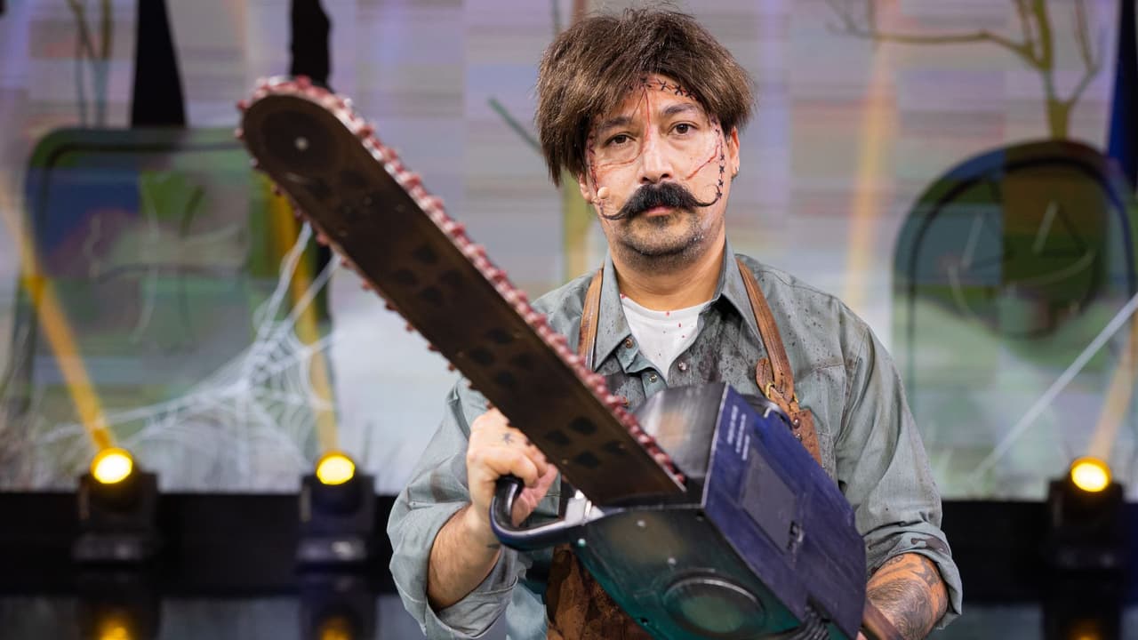 Mau Nieto en el especial de Halloween de Me Caigo de Risa 11