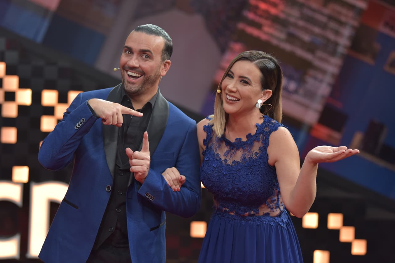 Margaleff y Mariazel fueron vestidos de azul y se veían bellísimos.