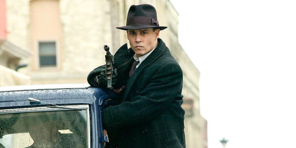 6. Public Enemies (2009): El FBI intenta acabar con los mafiosos norteamericanos John Dillinger (Depp) y Pretty Boy Floyd (Channing Tatum) en 1930.
