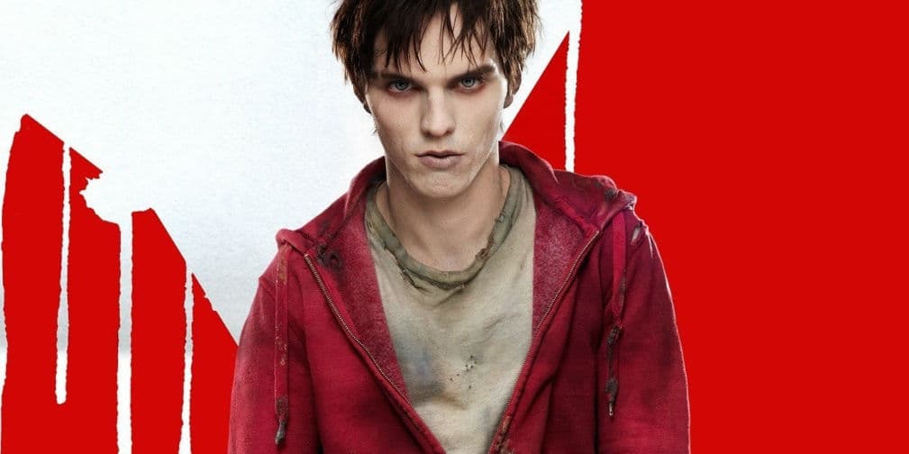 Alcanzó gran popularidad como R, un zombie enamorado en la comedia de horror Warm Bodies.