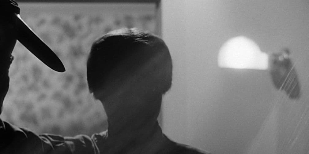 4. Virginia Gregg: La madre asesina de Norman Bates en el clásico de Alfred Hitchcock: Psycho (1960). ¡En realidad era él vestido de mujer!