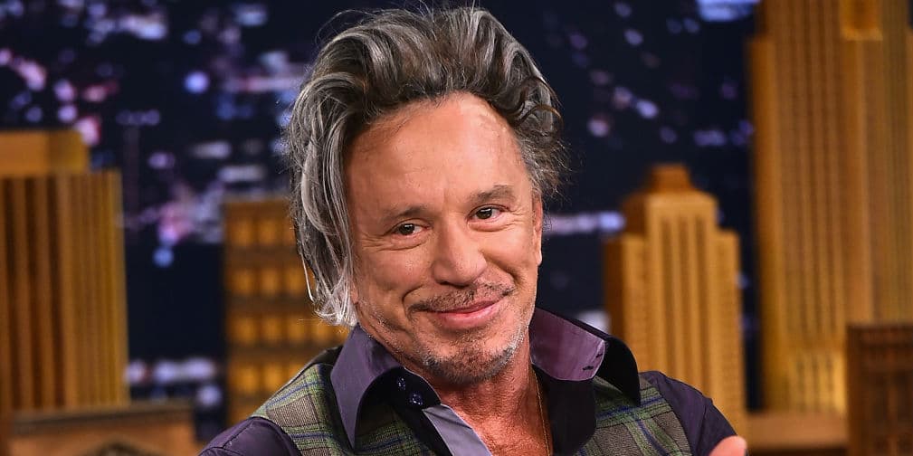 3. Mickey Rourke (19 Muertes): Este ex galán de Hollywood ha muerto en Iron Man 2 y Sin City, por mencionar algunas.